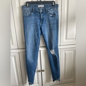 DL1961 Women's Blue Distressed Jeans